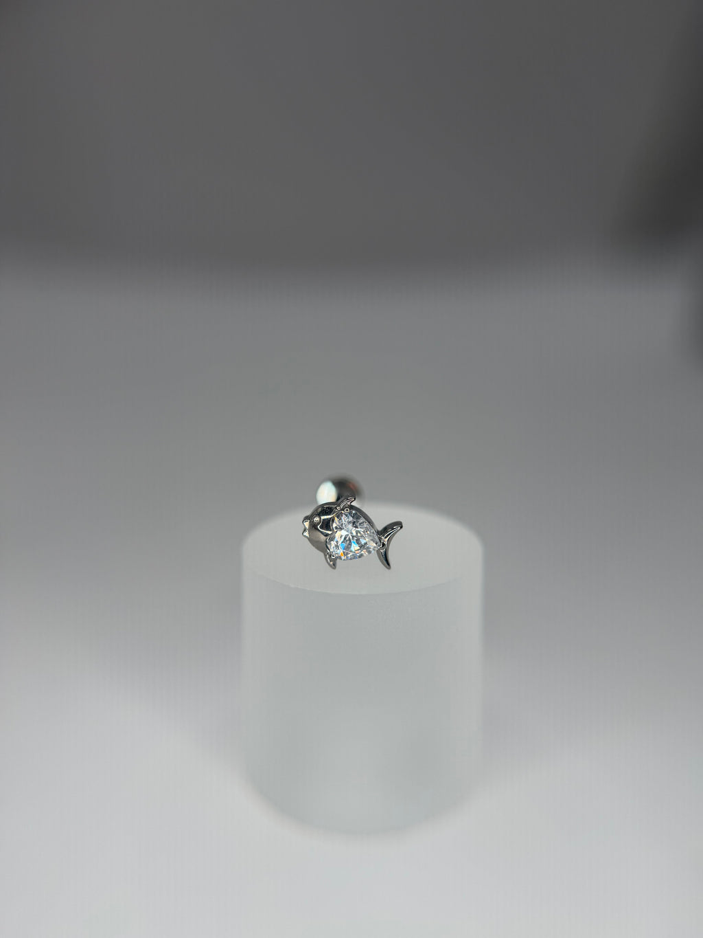 Labret Titânio Peixinho cravejado