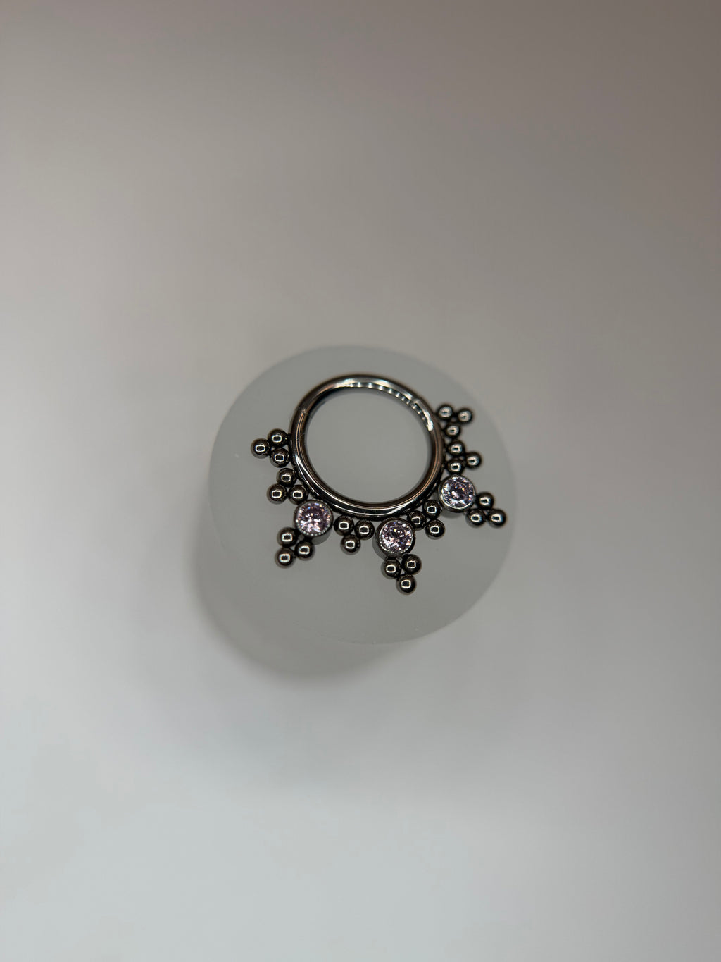 Argola clicker segmento indiano rosa