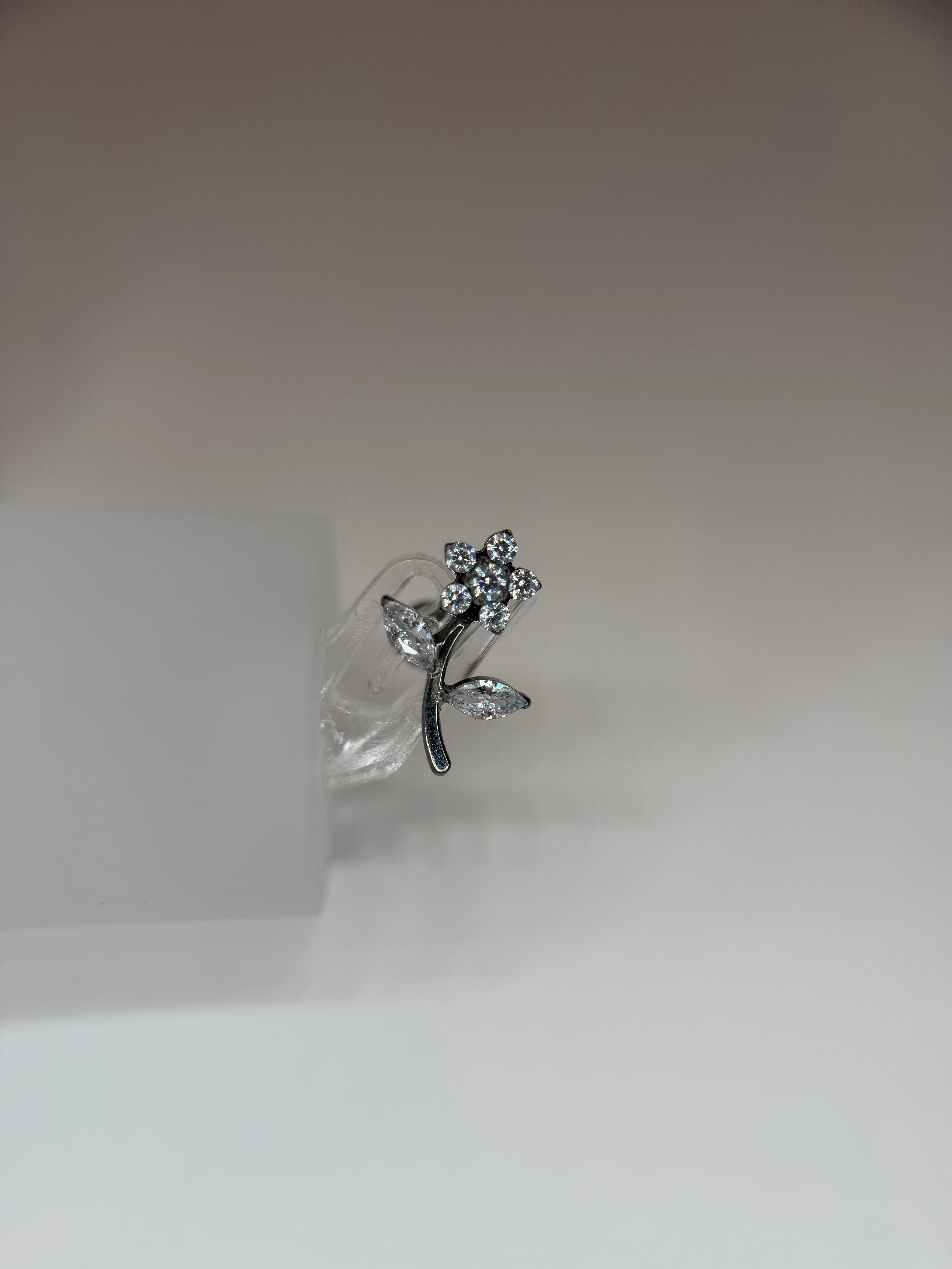 Labret flor cravejado
