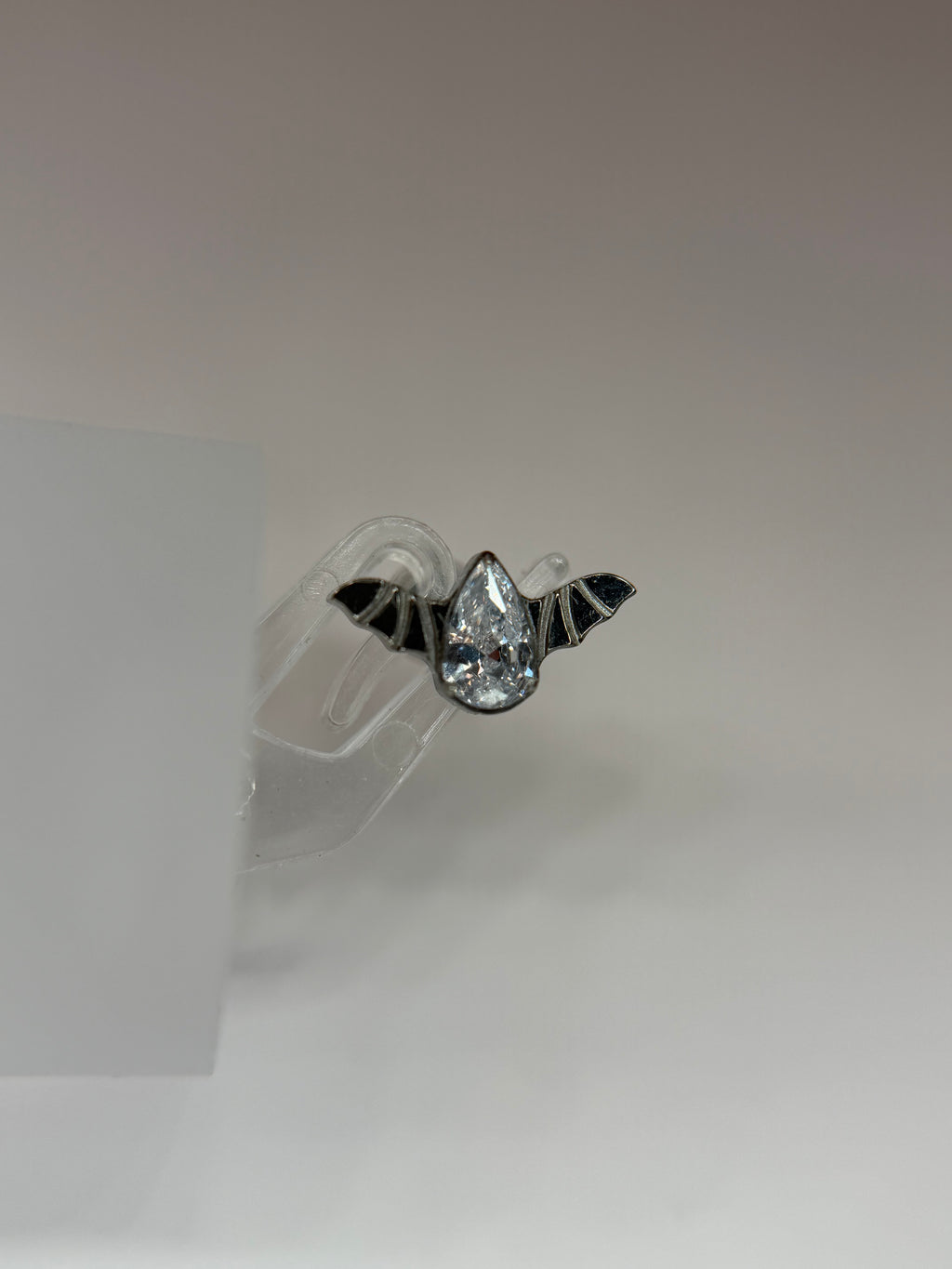 Labret Morcego Cravejado
