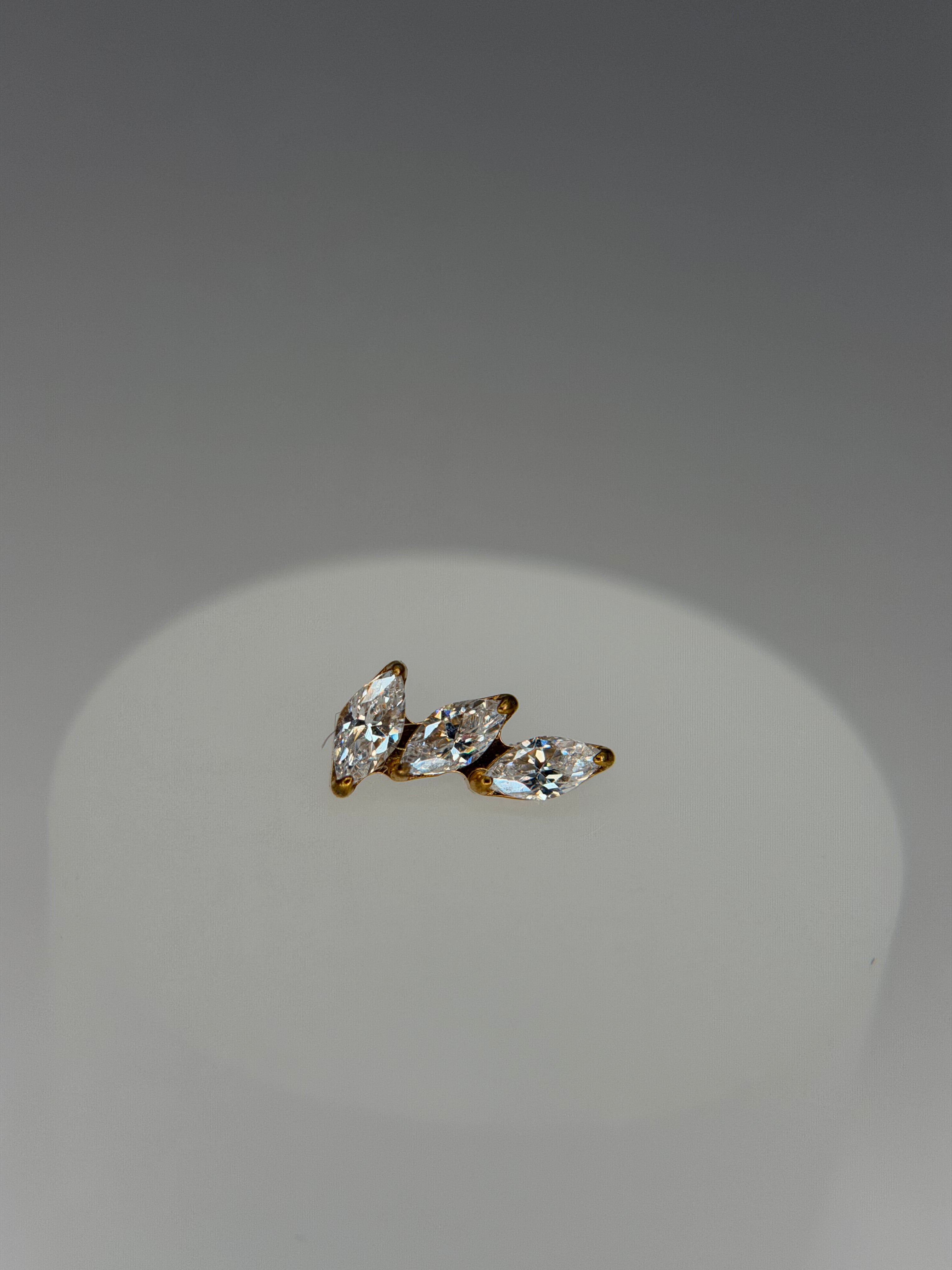 Labret Cluster Mini