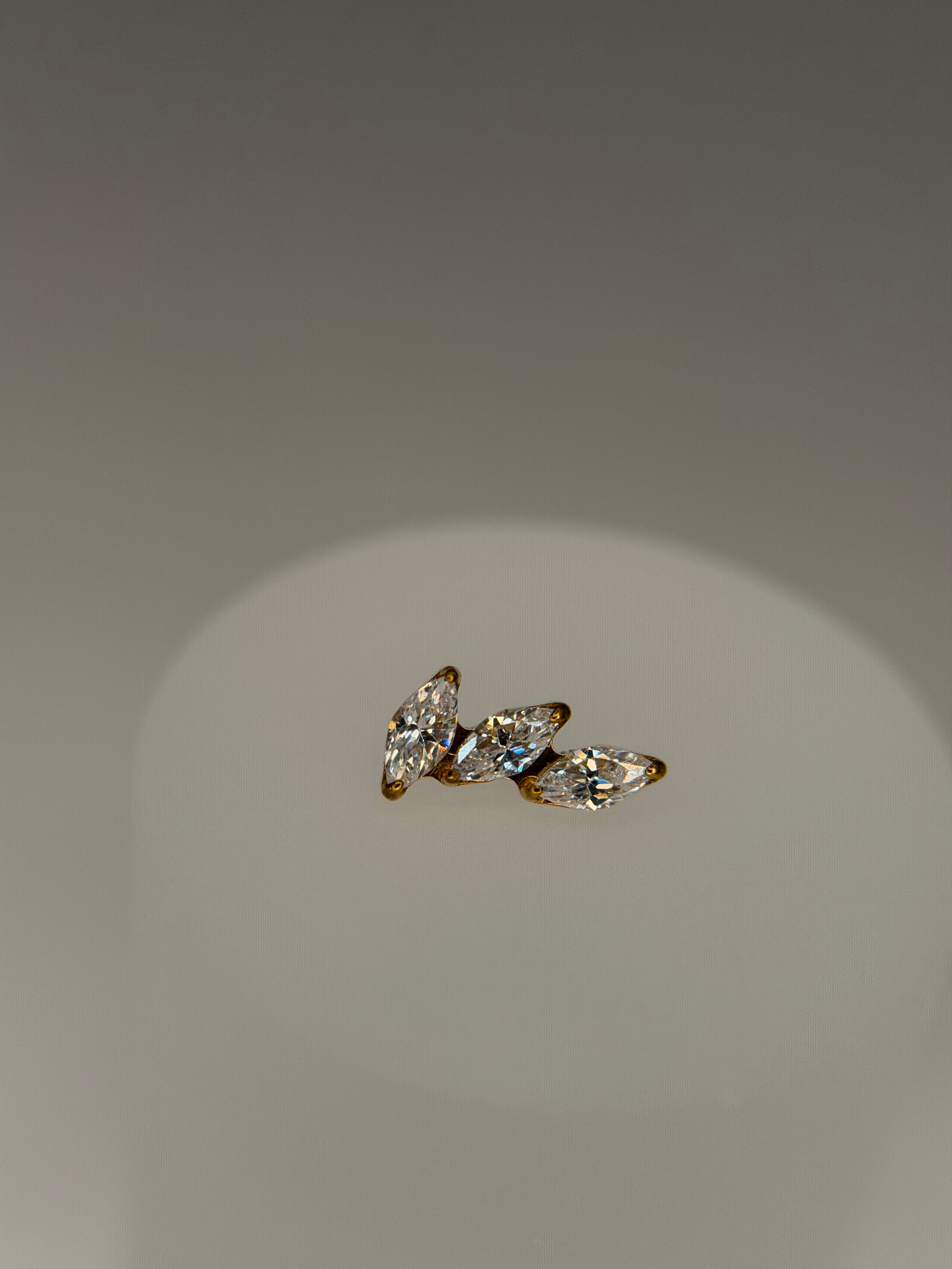 Labret Cluster Mini